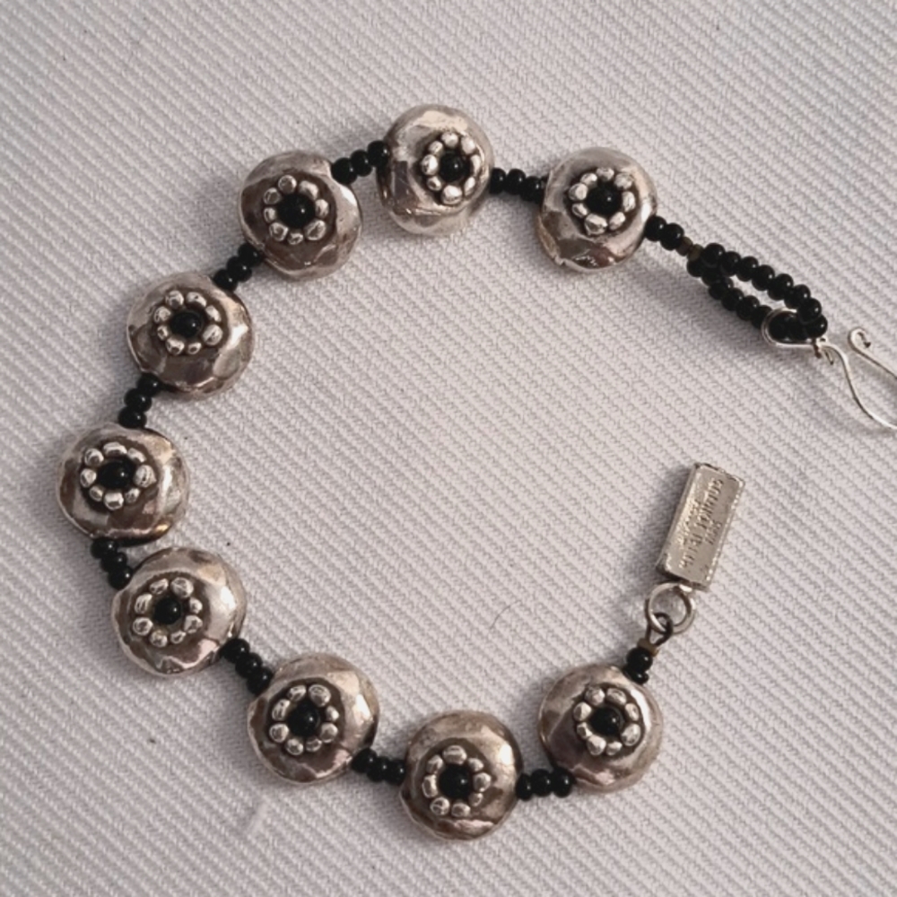 Metal Pointu's Paris Black and Silver Bracelet Vintage